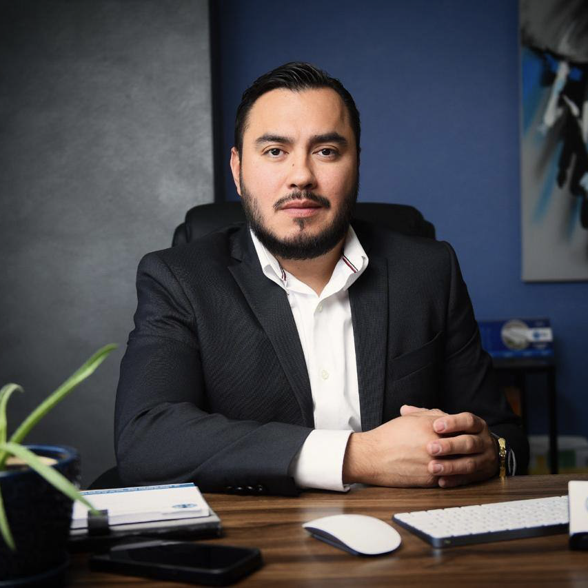 Dr. Johan Alvarado - Urólogo en Cd. Juárez